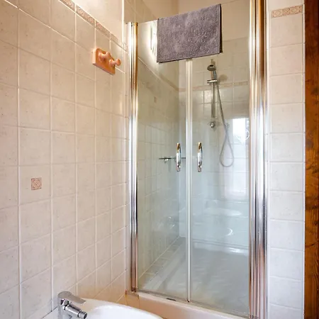 Casa Di Luna * 夸尔托因菲里奥雷