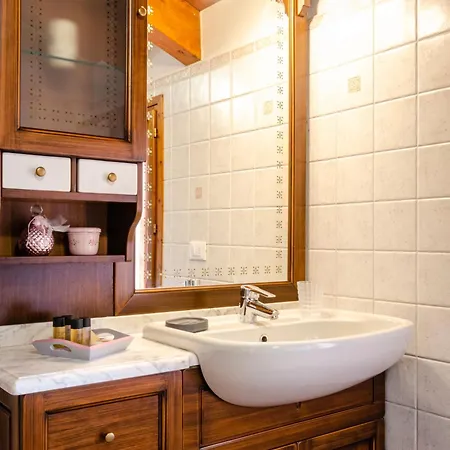 Casa Di Luna * 콰트로인페리오레